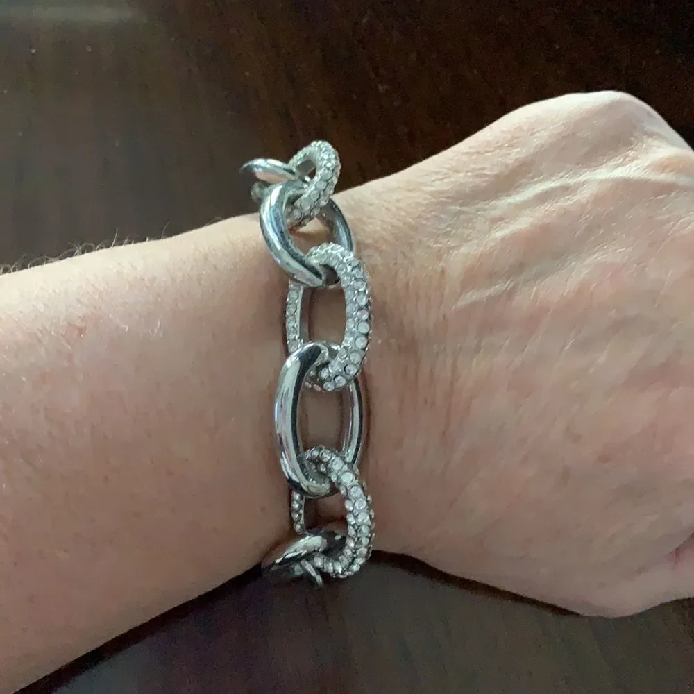 Large link toggle bracelet